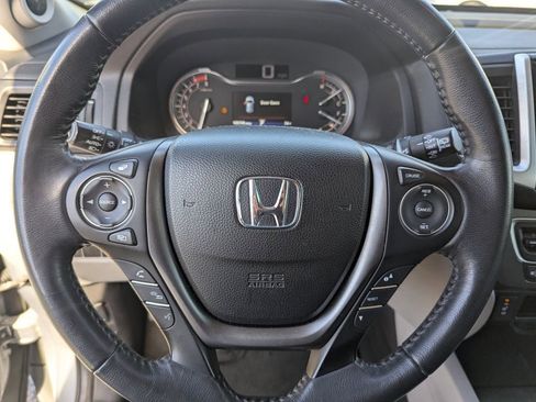 Used 2017 Honda Pilot EX-L image 32