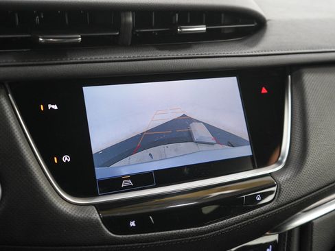 Used 2022 Cadillac XT5 Luxury AWD/4WD image 22