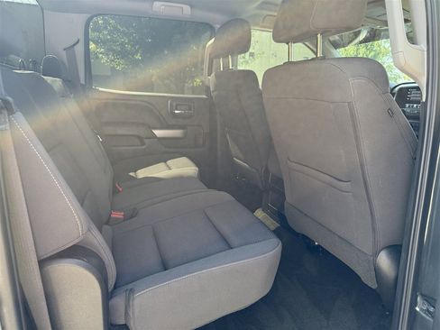 Used 2018 Chevrolet Silverado 1500 LT w/ Texas Edition image 12