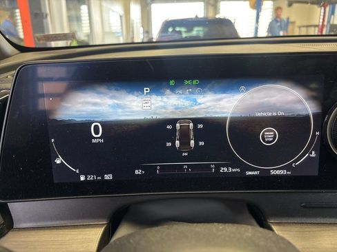 Used 2024 Kia Sportage X-Pro AWD/4WD image 4