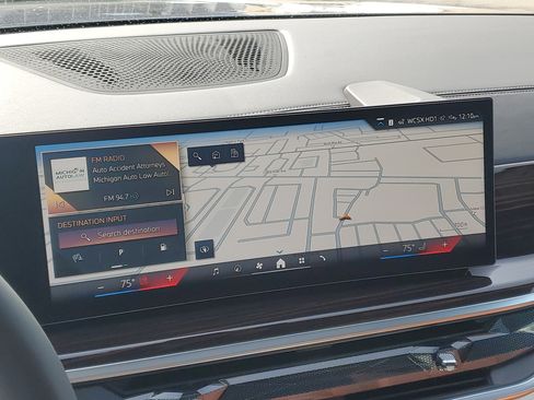 New 2026 BMW X7 xDrive40i w/ Executive Package image 18