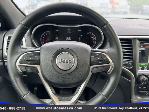 Used 2018 Jeep Grand Cherokee Limited AWD/4WD image 23