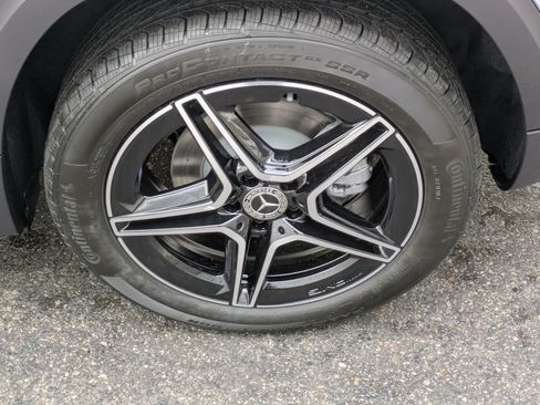 New 2026 Mercedes-Benz GLB 250 4MATIC image 17