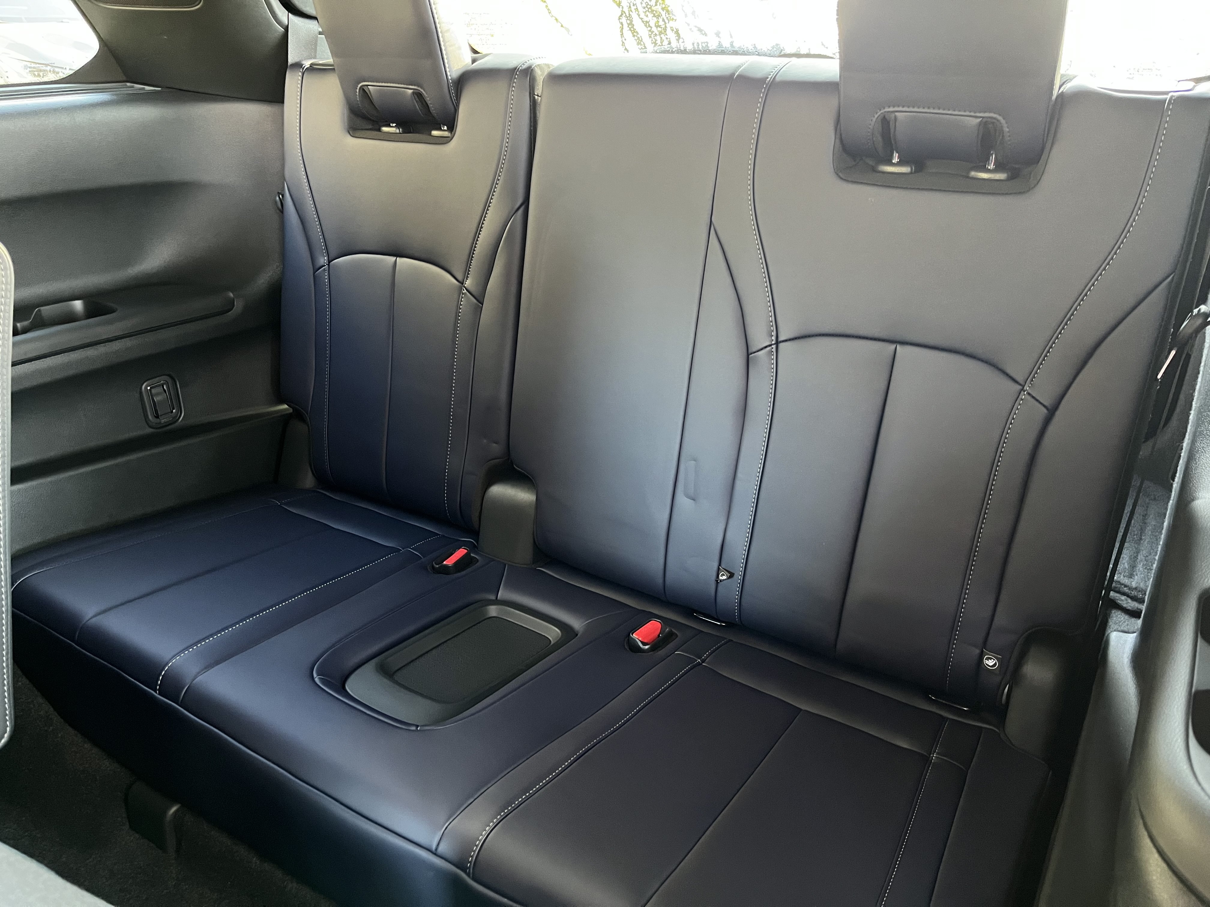Used 2026 INFINITI QX60 Sport w/ Dark Cargo Package AWD/4WD image 15