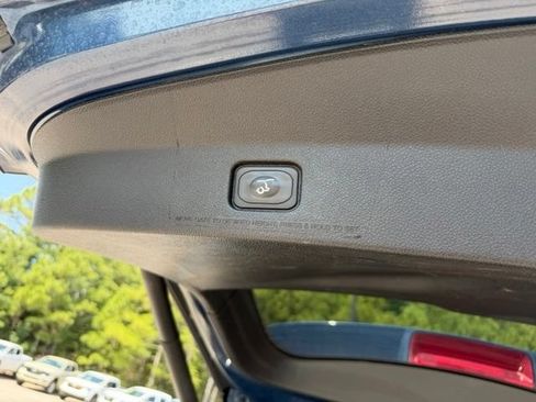 Used 2016 Ford Explorer Limited AWD/4WD image 32