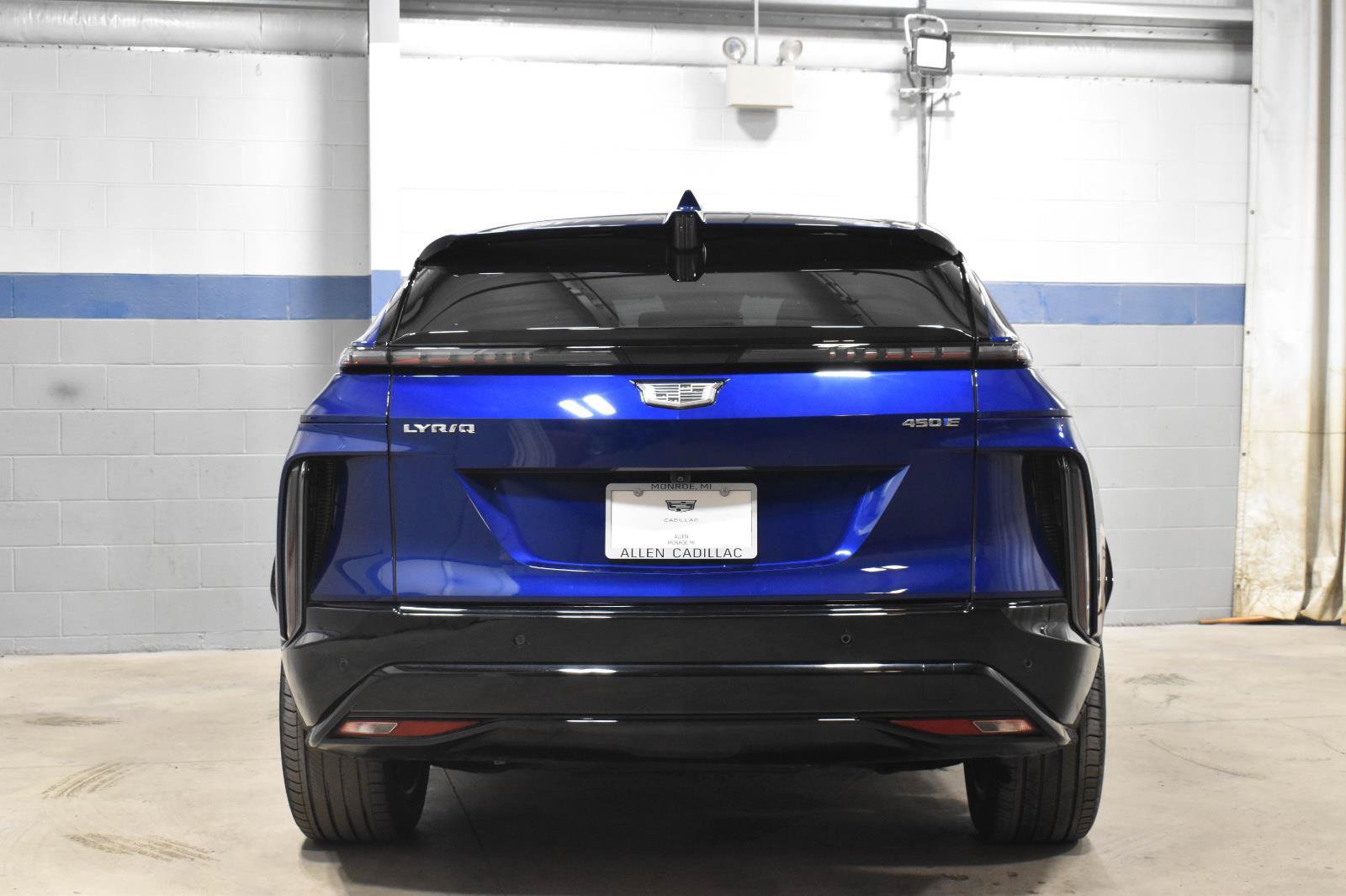 Certified 2024 Cadillac Lyriq Sport RWD image 23