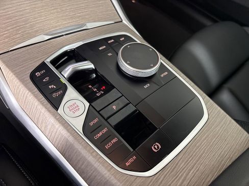 Used 2025 BMW 330i Sedan image 20