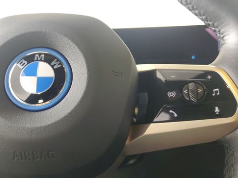 Certified 2025 BMW iX xDrive50 image 14