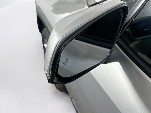 Used 2021 Toyota RAV4 XLE Premium FWD image 16