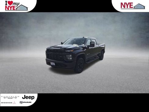 Used 2021 Chevrolet Silverado 2500 Custom w/ Custom Value Package AWD/4WD image 1