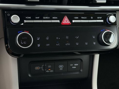 New 2026 Hyundai Tucson Limited image 14