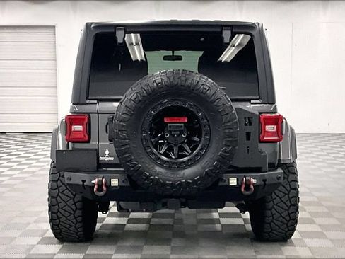 Used 2021 Jeep Wrangler Unlimited Rubicon w/ LED Lighting Group AWD/4WD image 5