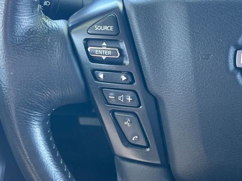 Used 2024 Nissan Frontier SV w/ SV Convenience Package RWD image 30