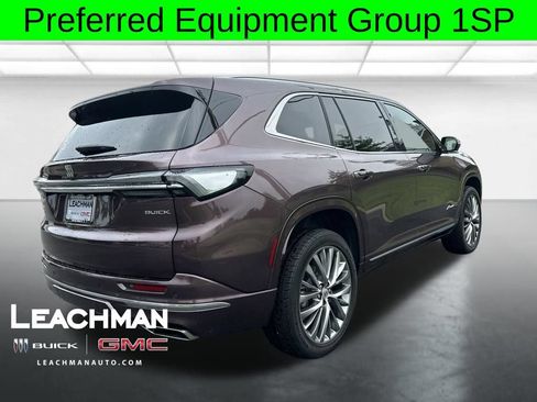 Used 2025 Buick Enclave Avenir w/ LPO, Floor Liner Package FWD image 6