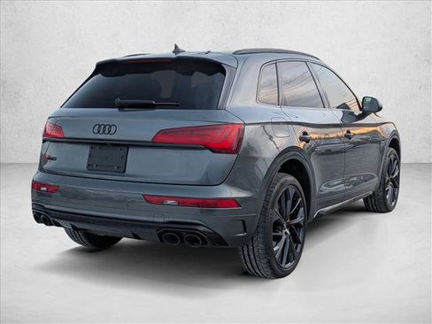 Certified 2025 Audi SQ5 Premium Plus image 4