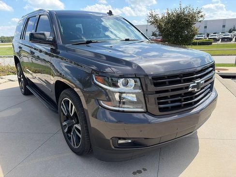 Used 2018 Chevrolet Tahoe Premier RWD image 2