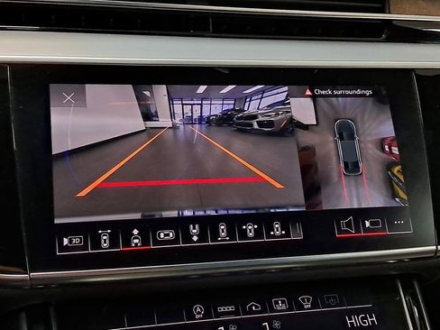 Used 2021 Audi A8 L 4.0T w/ Executive Plus Package image 34