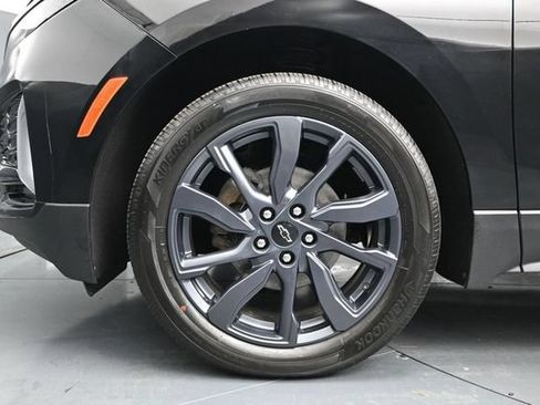 Used 2024 Chevrolet Equinox RS FWD image 17