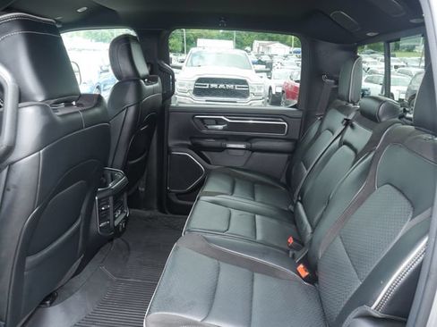 Used 2024 RAM 1500 Laramie AWD/4WD image 27