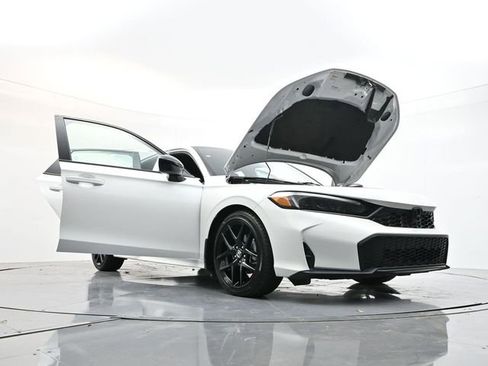 Used 2025 Honda Civic Sport image 52