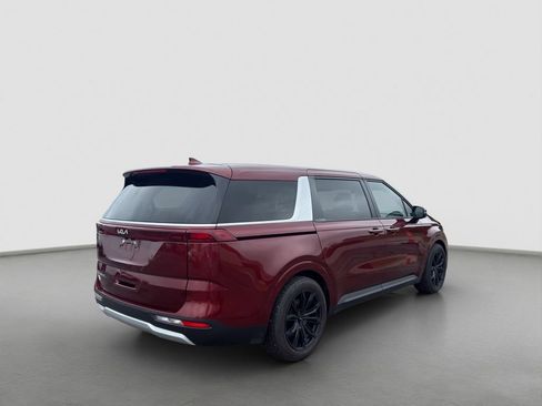 Used 2022 Kia Carnival LX FWD image 6