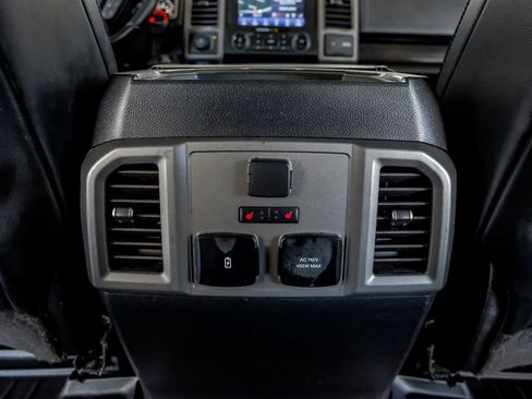 Used 2019 Ford F150 Raptor w/ Equipment Group 802A Luxury image 37