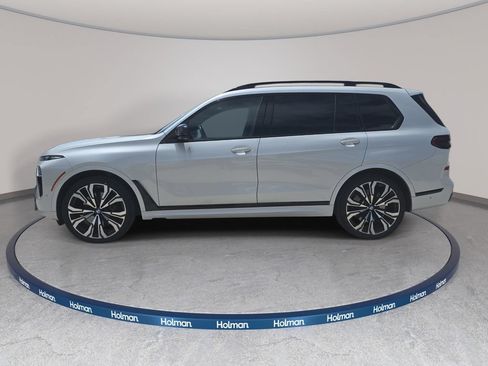 Certified 2024 BMW X7 M60i w/ Executive Package AWD/4WD image 7