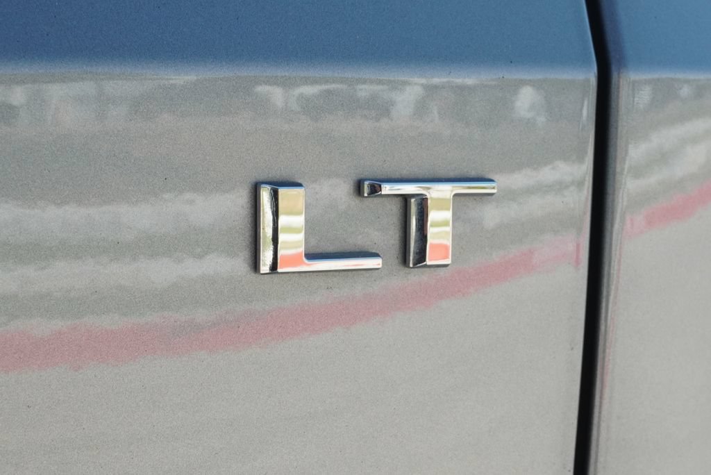 Used 2024 Chevrolet Traverse LT FWD image 9