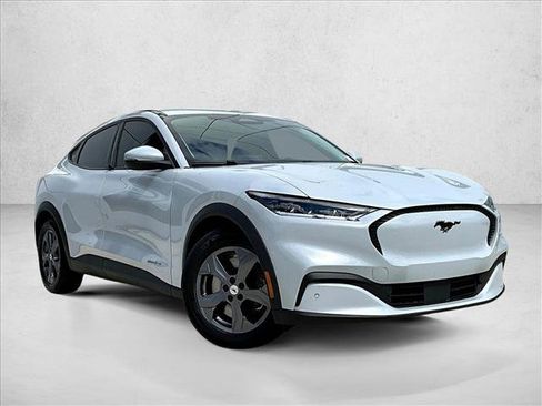 Used 2021 Ford Mustang Mach-E Select image 10