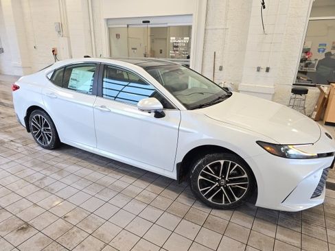 New 2026 Toyota Camry XLE image 2