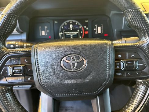 Used 2024 Toyota Tacoma SR5 AWD/4WD image 26