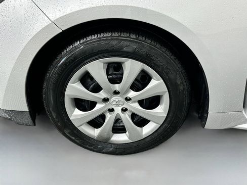 Used 2024 Toyota Corolla LE FWD image 30