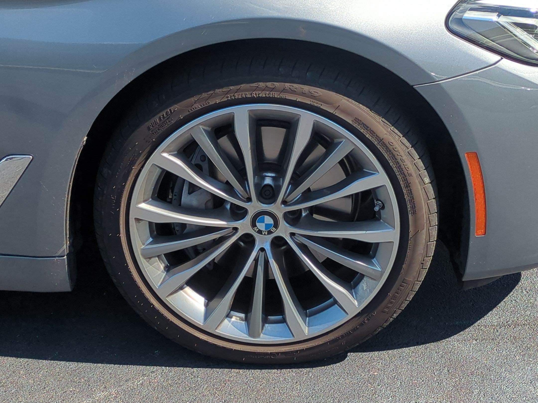 Certified 2023 BMW 540i xDrive w/ Premium Package AWD/4WD image 12