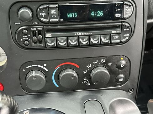 Used 2004 Dodge Viper SRT-10 RWD image 27