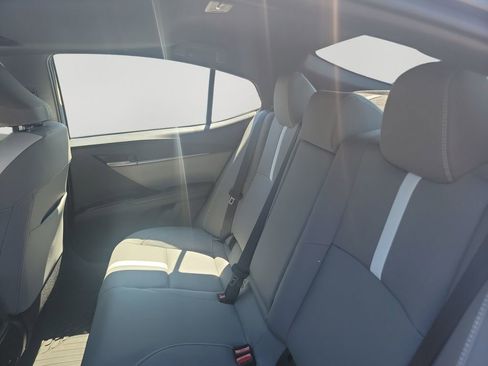 Used 2025 Toyota Camry SE FWD image 14