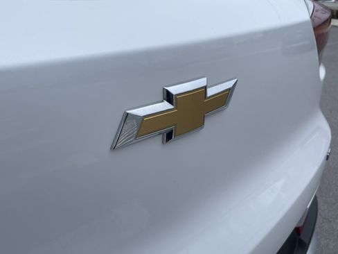 Used 2024 Chevrolet TrailBlazer LT w/ LT Cold Weather Package image 28