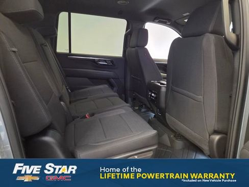 New 2026 Chevrolet Suburban LS RWD image 15