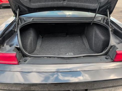 Used 2010 Dodge Challenger SE RWD image 15
