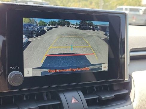 Used 2023 Toyota RAV4 XLE w/ Convenience Package image 27