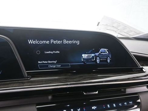 Certified 2023 Cadillac Escalade Premium Luxury AWD/4WD image 36