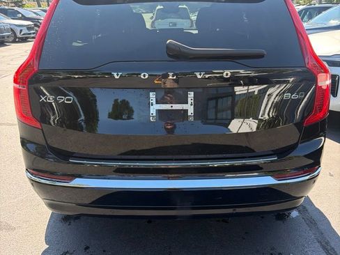 Certified 2024 Volvo XC90 B6 Ultimate w/ Protection Package Premier AWD/4WD image 7