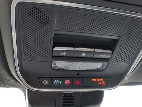 New 2026 Chevrolet Traverse High Country w/ LPO, Floor Liner Package FWD image 29