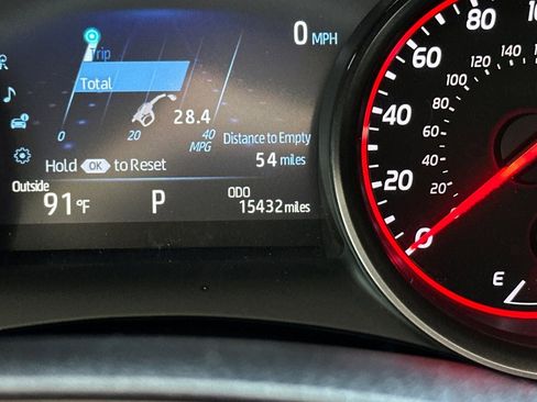 Used 2023 Toyota Camry XSE FWD image 23
