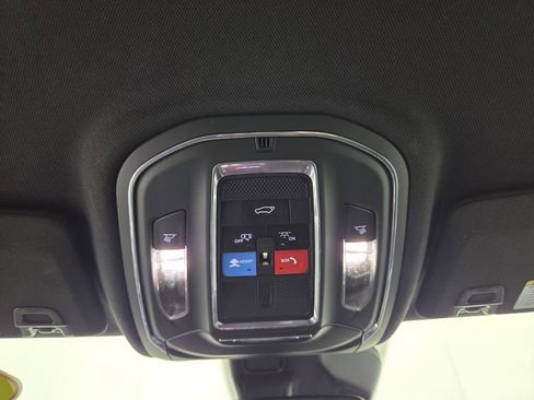 Certified 2024 Jeep Grand Cherokee Altitude image 26