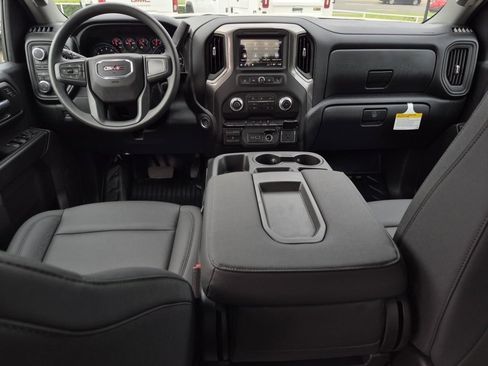 New 2026 GMC Sierra 2500 Pro w/ Convenience Package AWD/4WD image 13