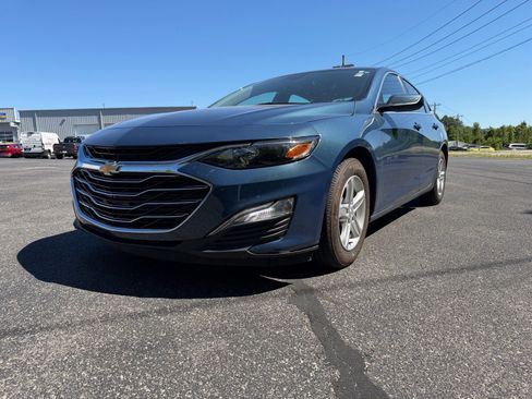 Used 2025 Chevrolet Malibu LS FWD image 7