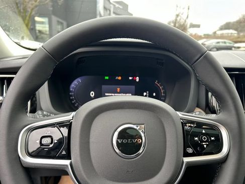 Used 2026 Volvo XC60 B5 Plus w/ Protection Package Premier AWD/4WD image 12