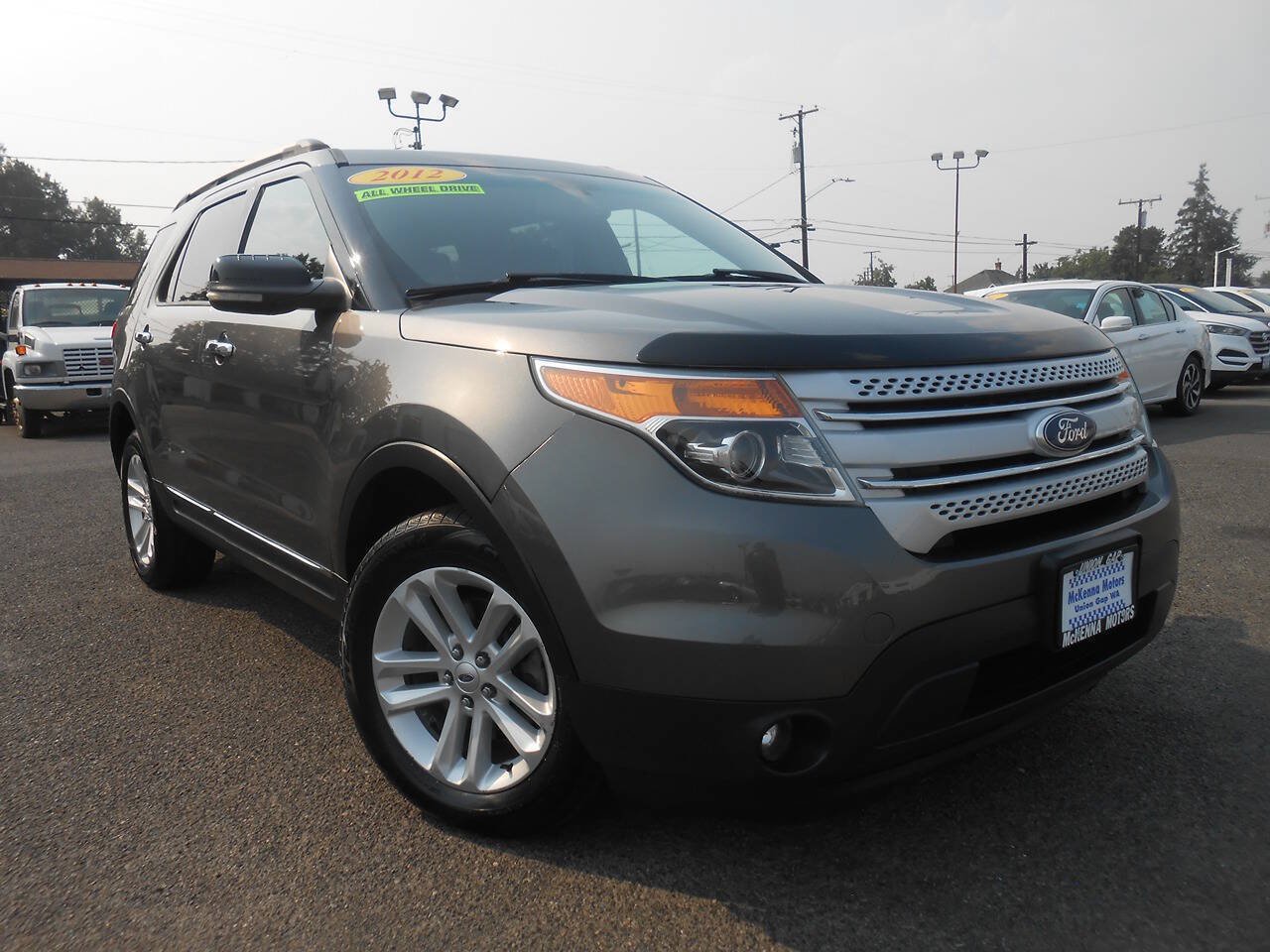 Used 2012 Ford Explorer XLT AWD/4WD image 1