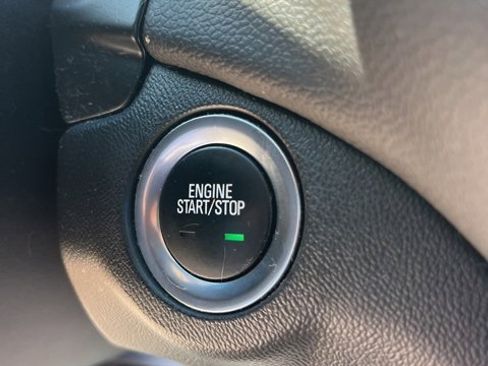 Used 2022 Chevrolet Equinox LT image 20