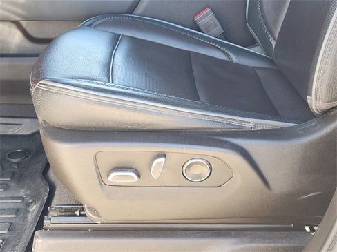 Used 2024 GMC Sierra 2500 Denali w/ Denali Reserve Package image 25